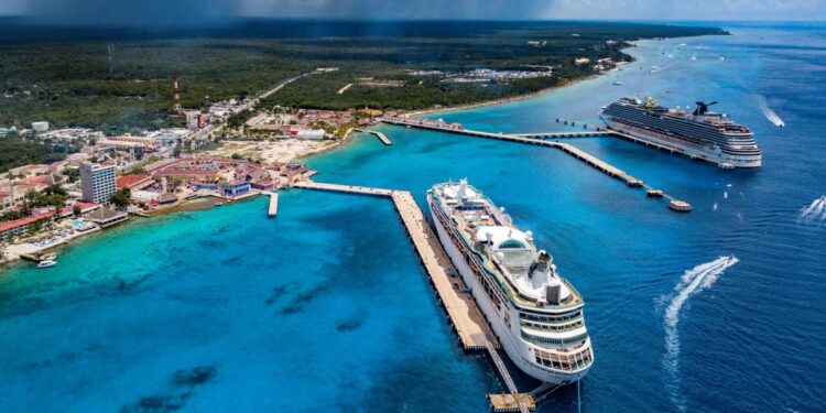 Generó ganancias récord: Reportan alza en los ingresos del sector de cruceros