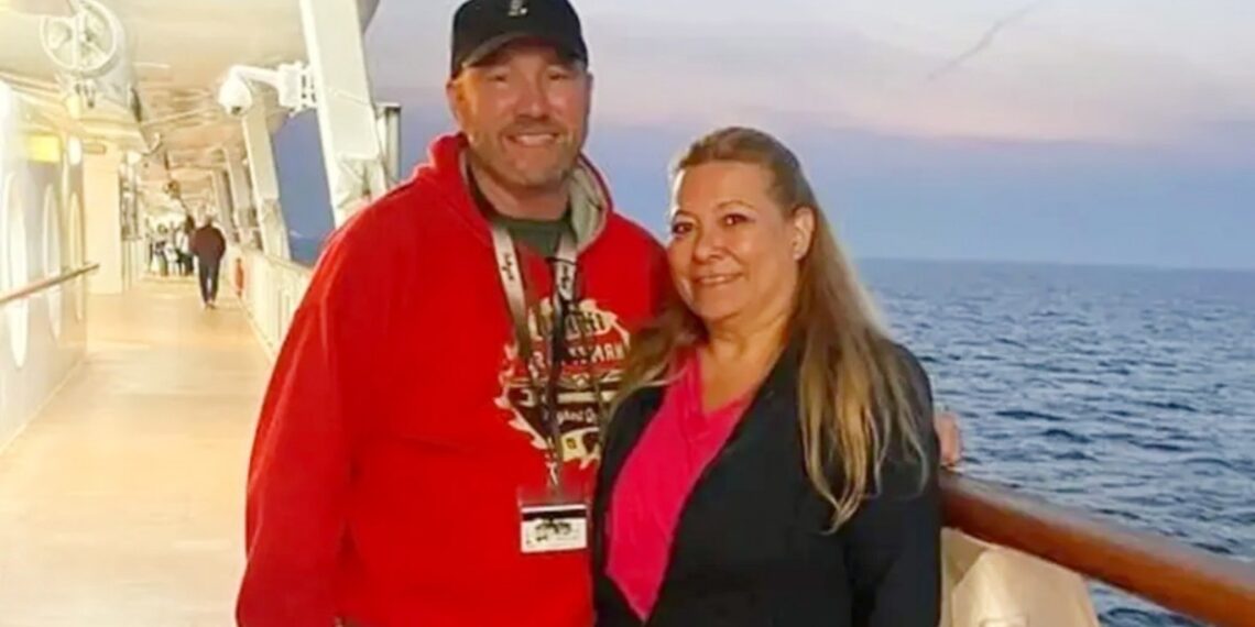 Tomó un crucero para celebrar su aniversario de bodas y ahora está internado en el hospital por contraer un "supervirus"