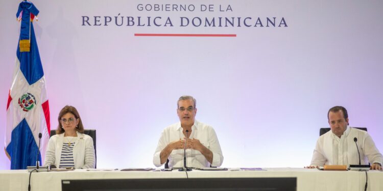 Proyectan más de 2 millones de visitantes en cruceros para este año