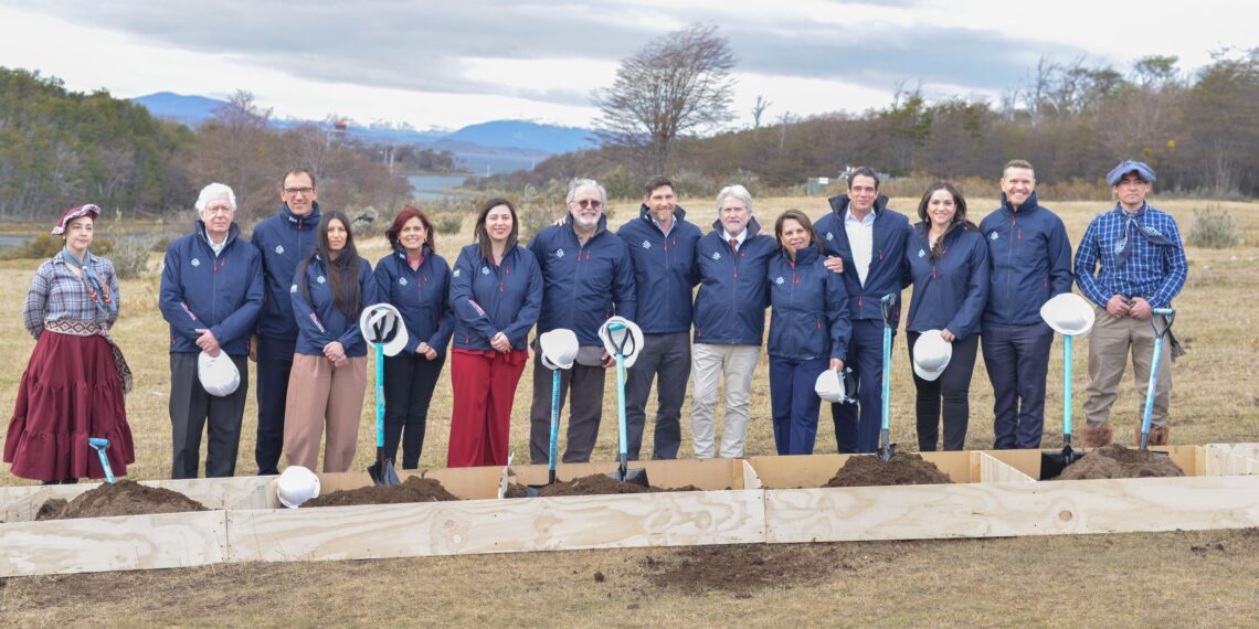 Silversea construye un hotel en Puerto Williams para los huéspedes de sus viajes por la Antártida