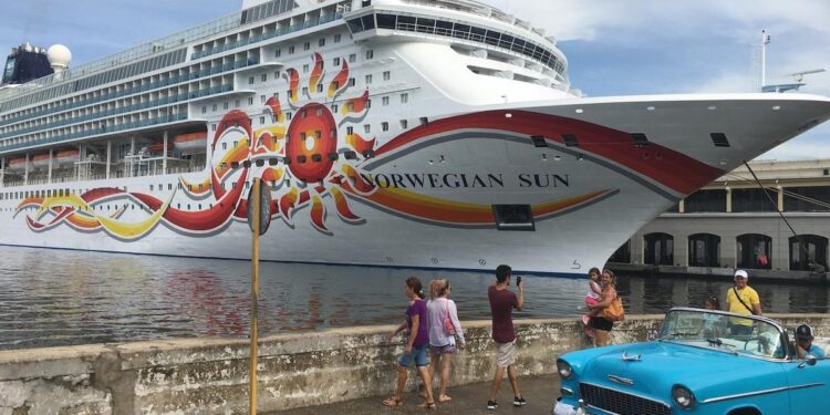Un tribunal de EE UU da una victoria parcial a cuatro navieras por el uso del puerto de La Habana