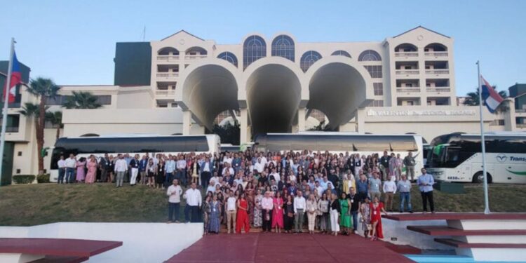 La española DIT Gestión llevará 400 turoperadores y 4.500 kilogramos de "ayudas" a Cuba