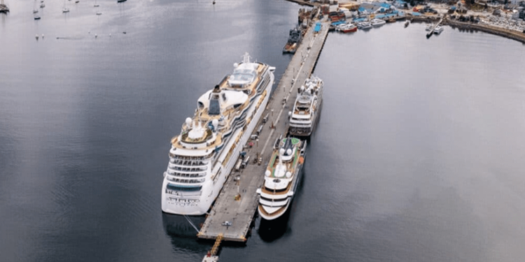 Puerto de Ushuaia, Tierra del Fuego, Cruceros, Certificación internacional
