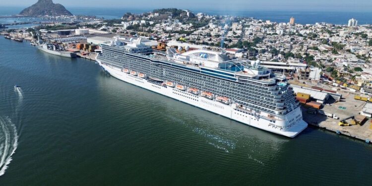 Crucero Discovery Princess llega a Mazatlán, Sinaloa- Grupo Milenio