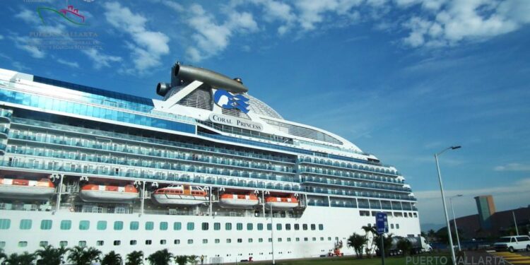 Programan la llegada de otro crucero a Puerto Vallarta, el Coral Princess el día 20