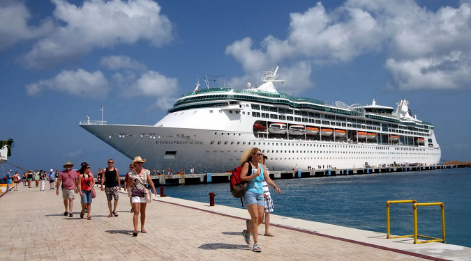 Empresas de cruceros reclaman por impuesto a actividad que planea incorporar México