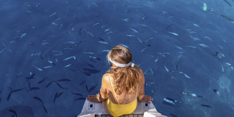 Booking .com revela las 9 grandes tendencias que marcarán los viajes en 2025