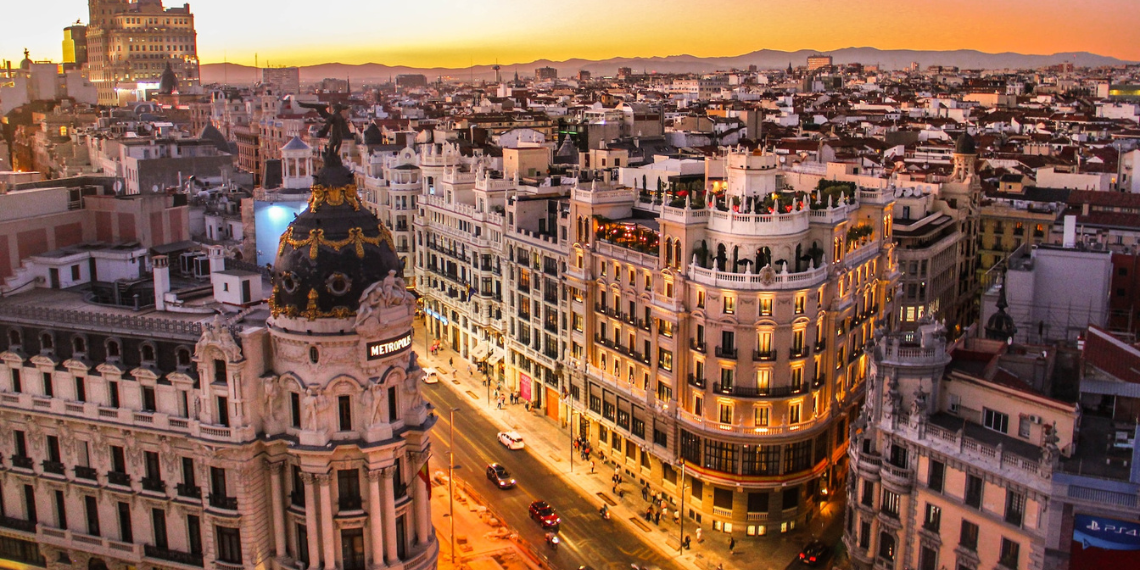 Conoce los mejores destinos culturales de Madrid, por Carlos Urroz
