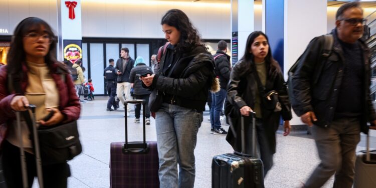 Período de viajes en EEUU por Acción de Gracias comienza con un récord