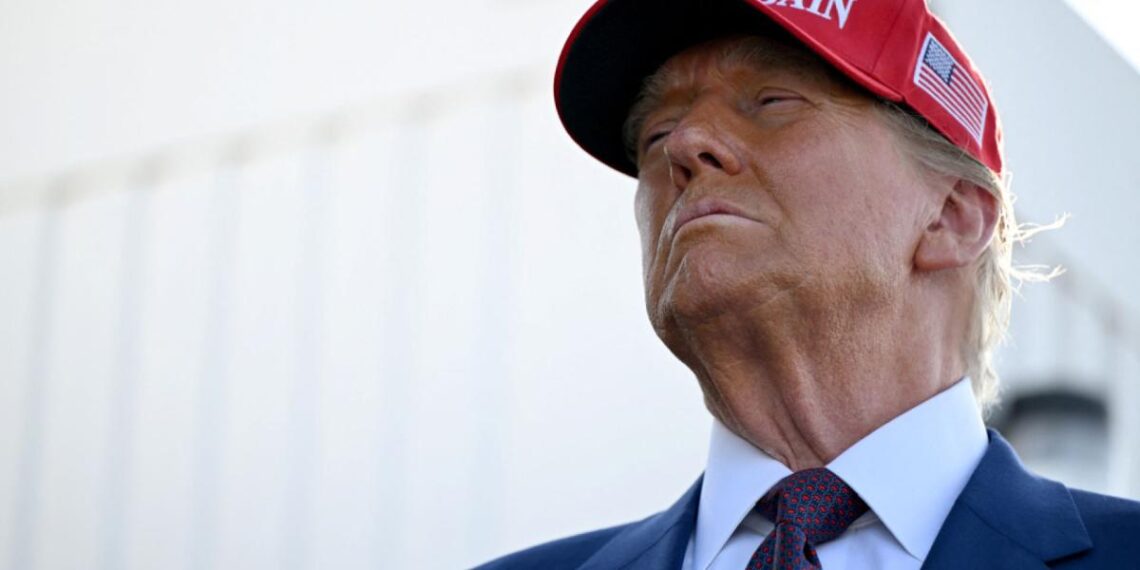 la propuesta para “evadir la realidad” durante el mandato de Trump