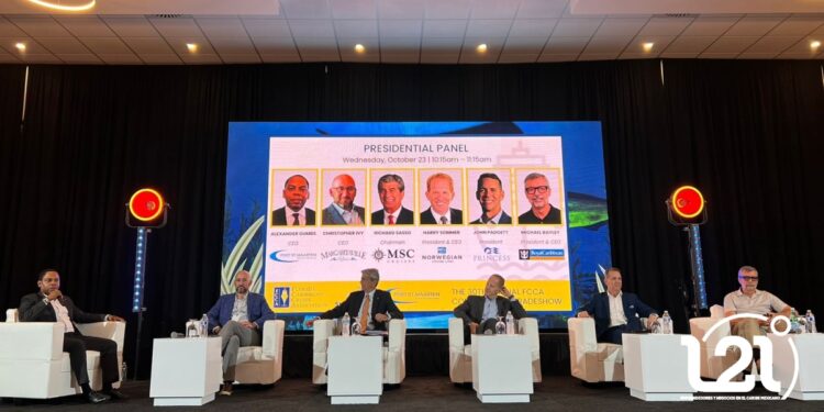 The Dolphin Company participa en la conferencia anual de la Florida Caribbean Cruise Association