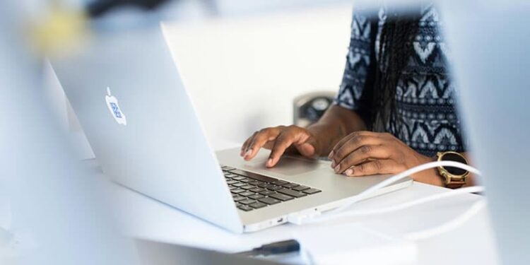 La IA revoluciona el turismo y se dispara la inversión en tecnología