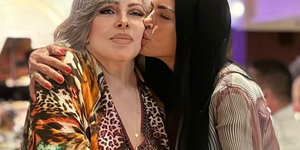 Novia de Cristian Castro comparte nuevas imágenes de su viaje en crucero con Verónica Castro