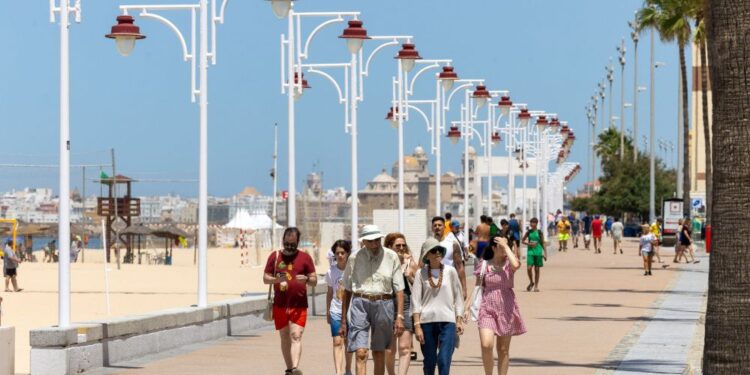 más de dos millones de turistas en tres meses