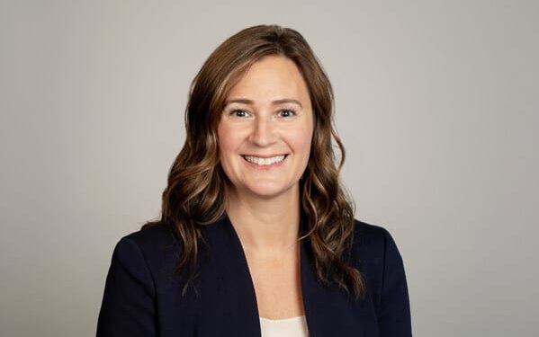 Carnival Corporation presenta cambios en la dirección de Princess Cruises, Holland America Line y Seabourn