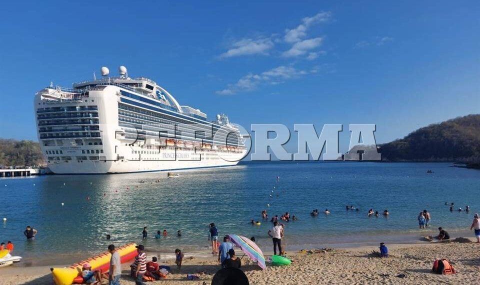Reclaman cruceros por nuevo impuesto