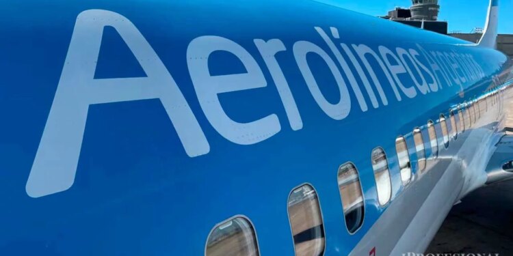 Por qué hay agencias de turismo que no venden pasajes de Aerolíneas Argentinas