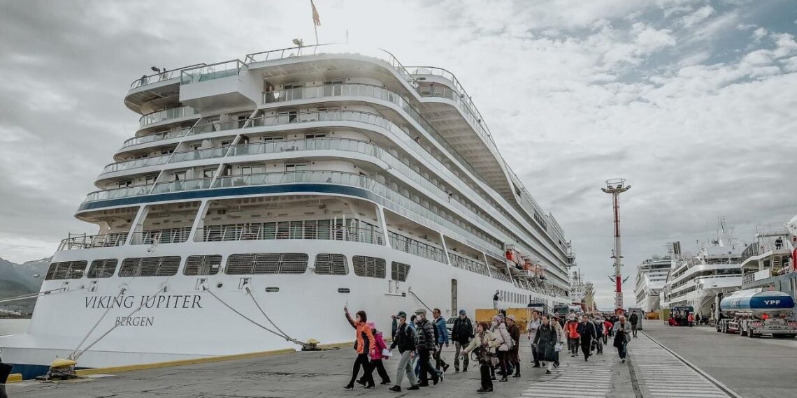Explota Ushuaia de cruceros y se posiciona como uno de los puertos más visitados