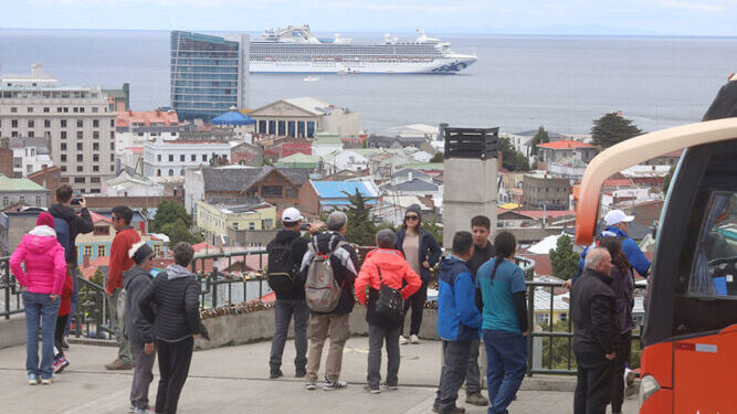 Más de 2.600 turistas llegaron a bordo del crucero Sapphire Princess