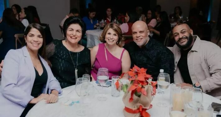 Air Europa inicia la navidad junto agentes de viajes de República Dominicana