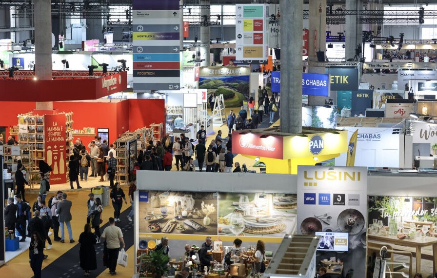 J. Antonio Valls deja paso a Anna Canal como nueva directora de Alimentaria & Hostelco