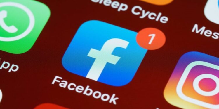 Google, YouTube y WhatsApp, las apps más usadas en un año en el que crecen los servicios de viajes, banca y delivery