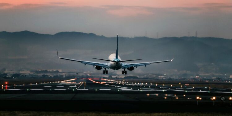 Estas son las apps que organizan tus viajes con ayuda de la IA