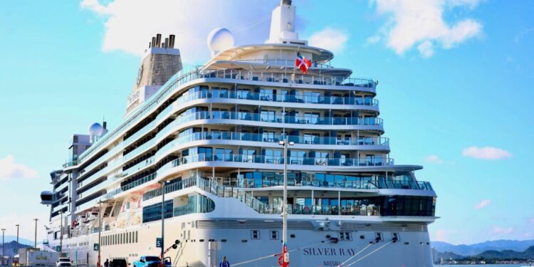 Llegan dos nuevos cruceros al puerto de San Juan – Telemundo Puerto Rico