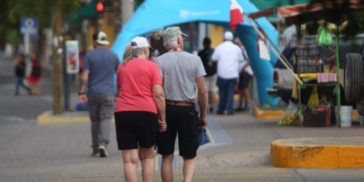 Llegan más de cuatro mil cruceristas s Mazatlán - El Sol de Mazatlán