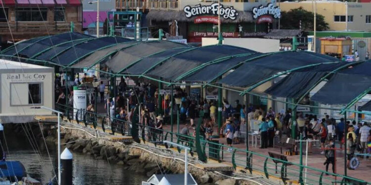 Incremento de impuestos a cruceros también provocará pérdida de competitividad en Cabo San Lucas