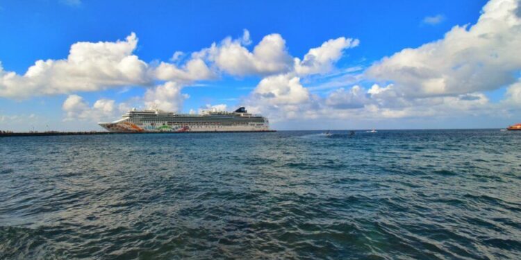 Cozumel romperá récord en llegada de cruceros