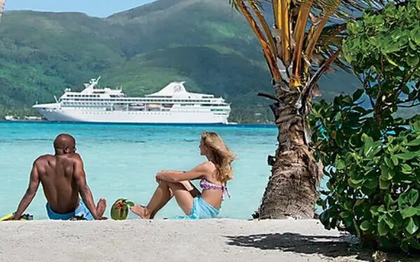 Paul Gauguin abre descuentos de hasta USD 2.900 por huésped en cruceros 2025