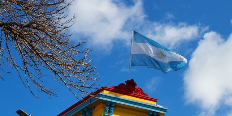 El turismo se ve afectado en Argentina por el fortalecimiento del peso