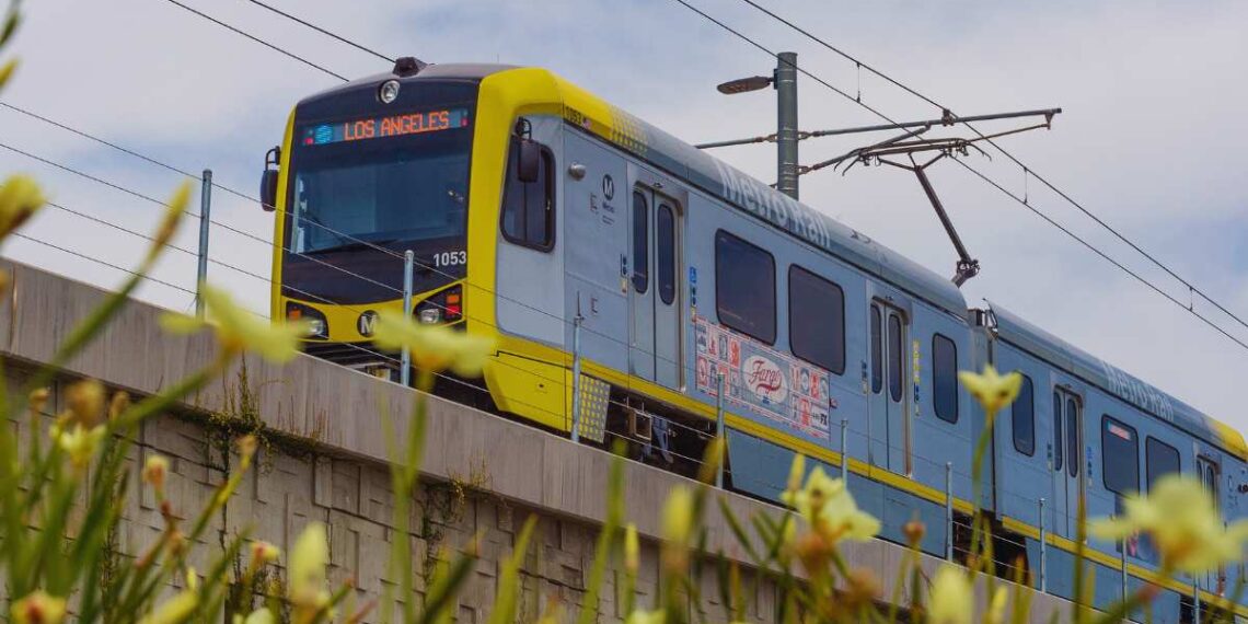 El sistema de metro de Los Ángeles ofrece viajes gratuitos en estos dos días festivos importantes