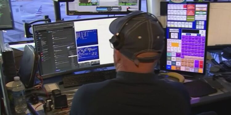 Incertidumbre en plena temporada de viajes por presupuesto federal – Telemundo Miami (51)