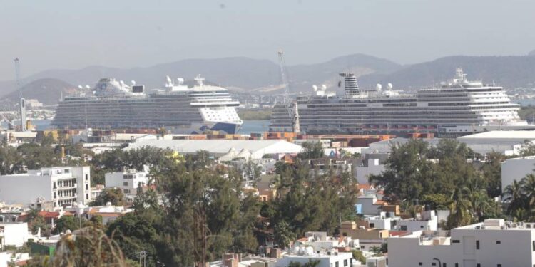 Koningdam y Discovery Princess cierran el turismo de cruceros en Mazatlán de este 2024