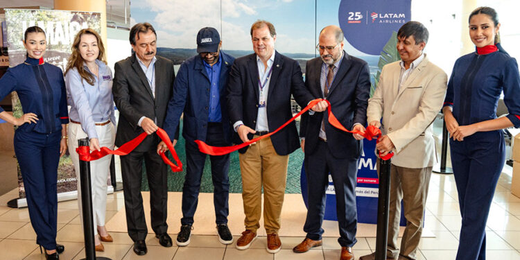 LATAM REANUDÓ VUELOS A JAMAICA Y ROSARIO