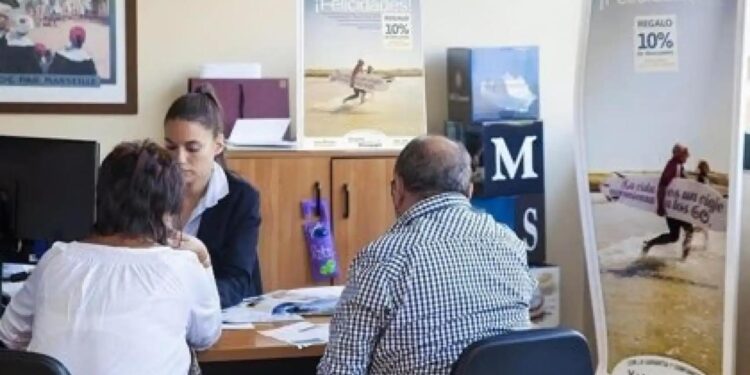 Agencia de viaje en una imagen de archivo