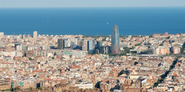 Estas ciudades han sido coronadas como las mejores del mundo para viajar (y Barcelona es una de ellas)