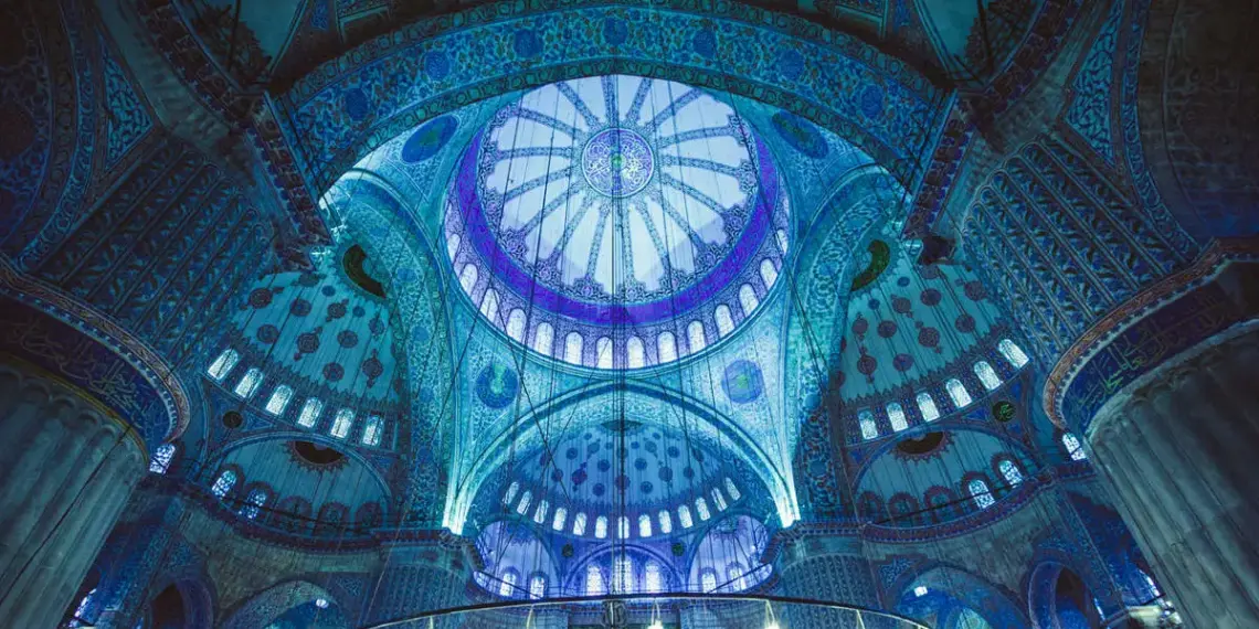 Las mejores fotografías publicadas en Viajes National Geographic este diciembre