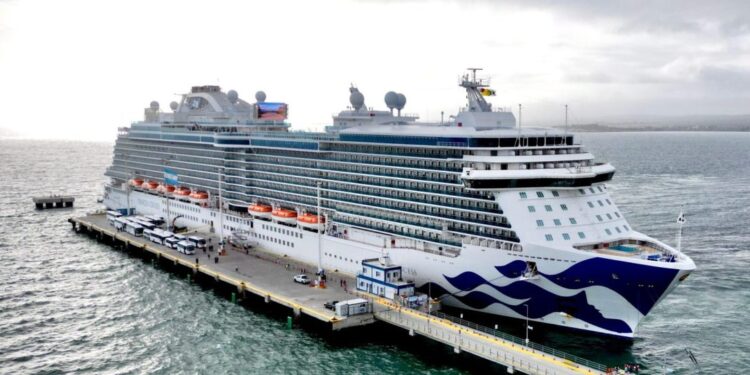 Arribó a Puerto Madryn el crucero más grande de la temporada – Chubutline – Últimas noticias