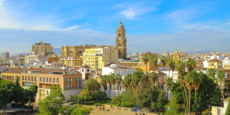 Los mejores destinos para viajar en España en enero de 2025 — idealista/news