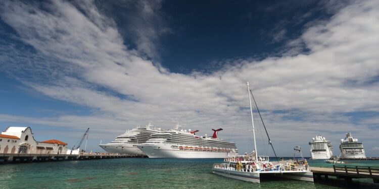 México cobrará a los pasajeros de cruceros una nueva tarifa por escalas en puerto