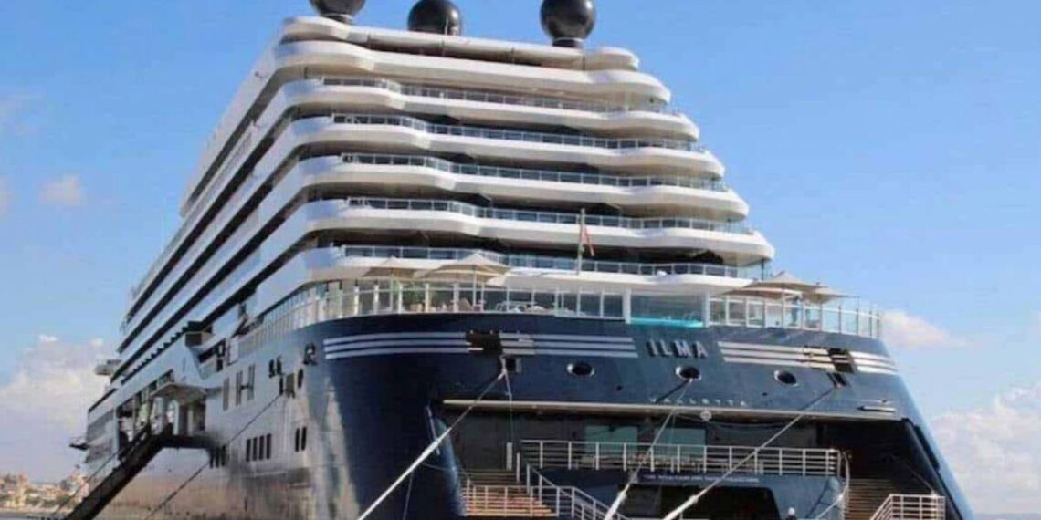 Cruceros en el puerto de Quintana Roo