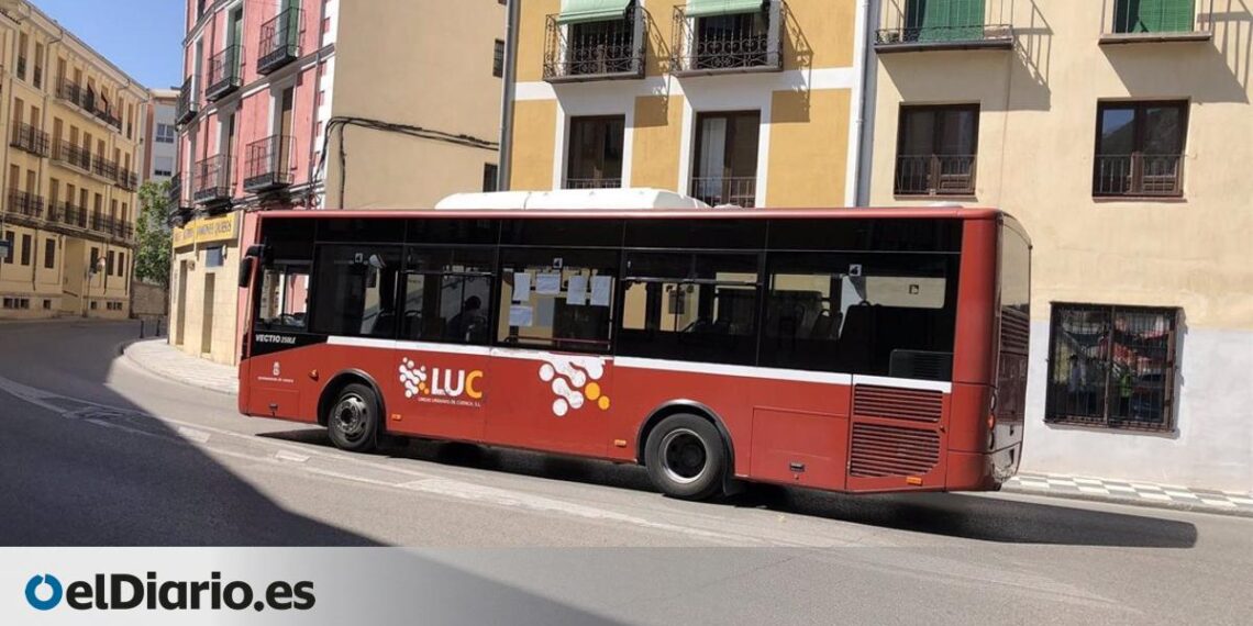 Nuevo caso de intento de estafa ofreciendo tarjetas de autobús con viajes ilimitados, esta vez en Cuenca