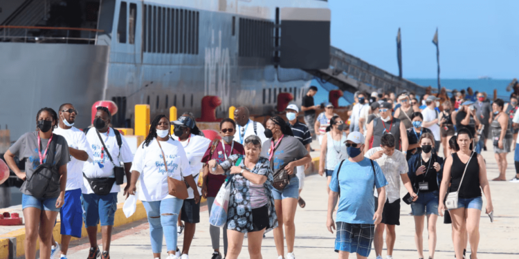 Ley Federal de Derechos: Cruceros evitarían pasar por México por nuevo impuesto