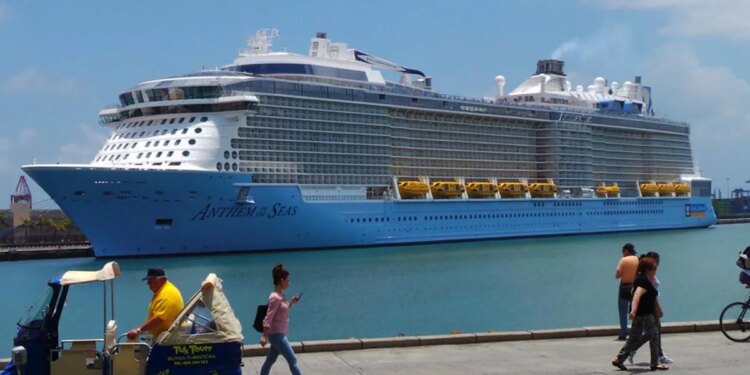 Sheinbaum aclara impuesto a turistas de cruceros en México