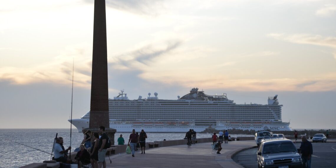 Temporada de cruceros: apuesta que beneficia a pequeñas empresas y el desafío que tiene Orsi por delante