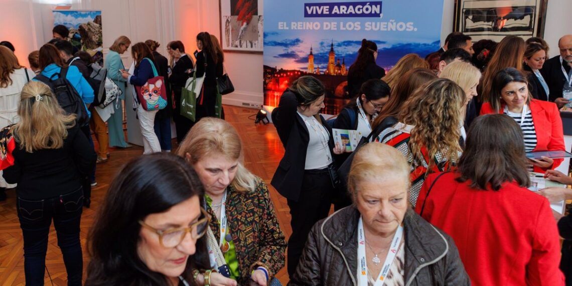 La Diputación de Teruel abre la puerta de la provincia a los turistas americanos