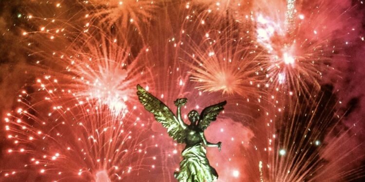 ¿Cuáles son los mejores destinos turísticos para disfrutar y celebrar el Año Nuevo 2025?